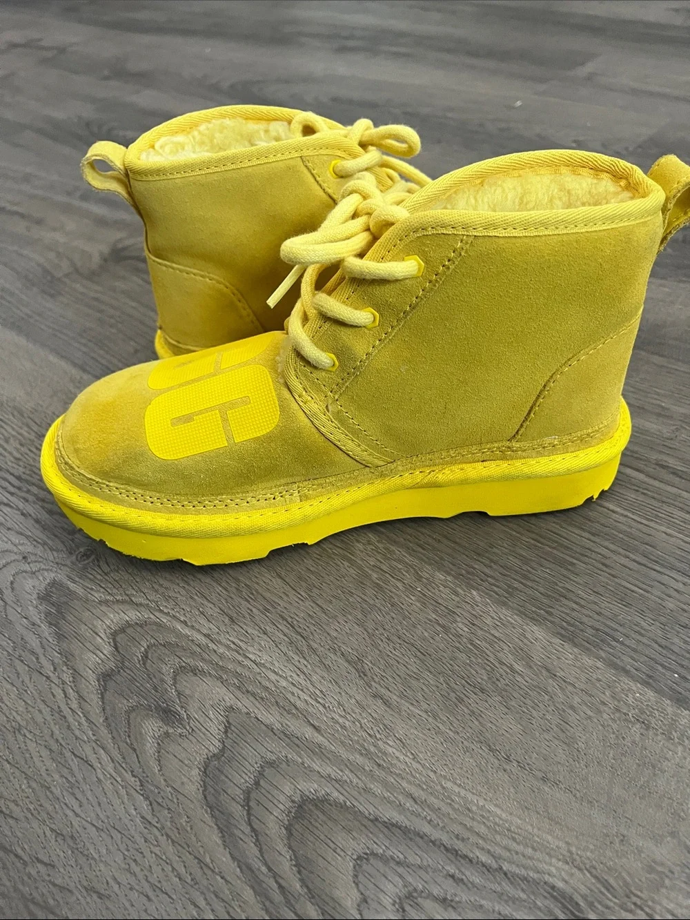 UGG Neumel Scatter Graphic Canary Yellow Chukka Lace-Up Ankle Boots